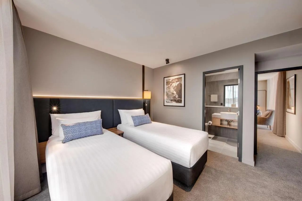 Vibe Hotel Hobart 4*,