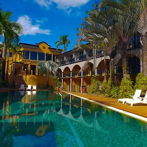 https://palm-royale-cairns.cairnshotels4all.com
